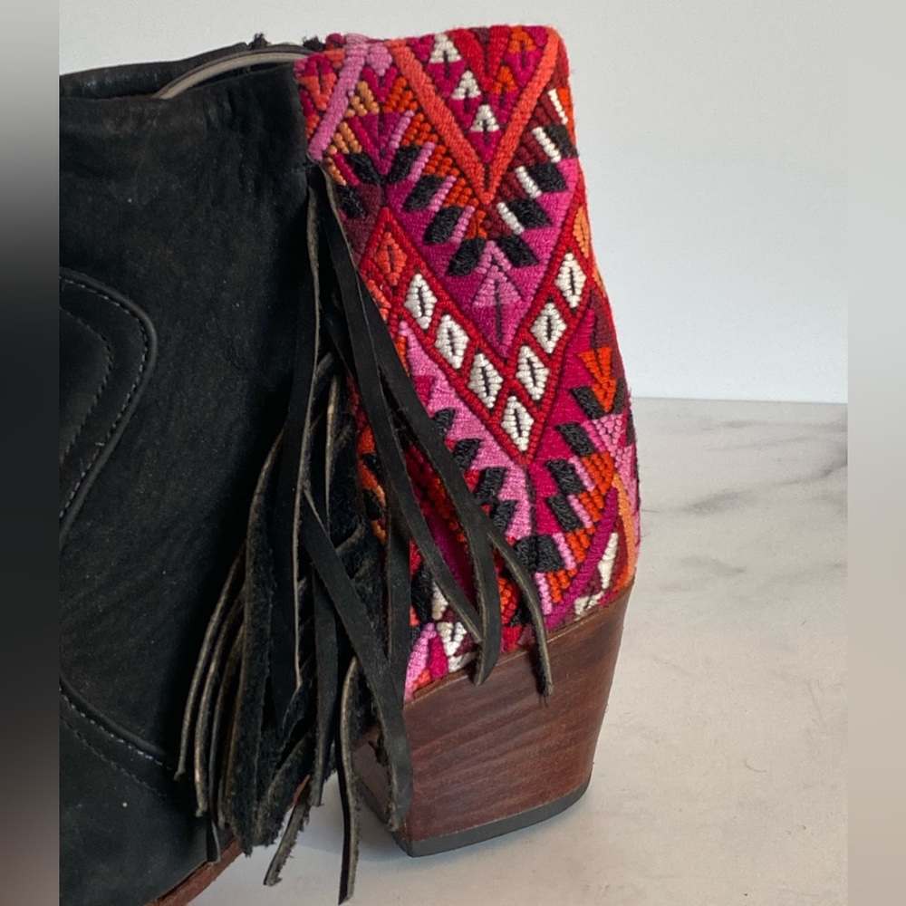 Nawal Booties - Picture 6 of 14